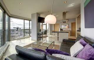 Апартаменты Helios apartment in Vilnius skyscraper Вильнюс Апартаменты с 3 спальнями-11