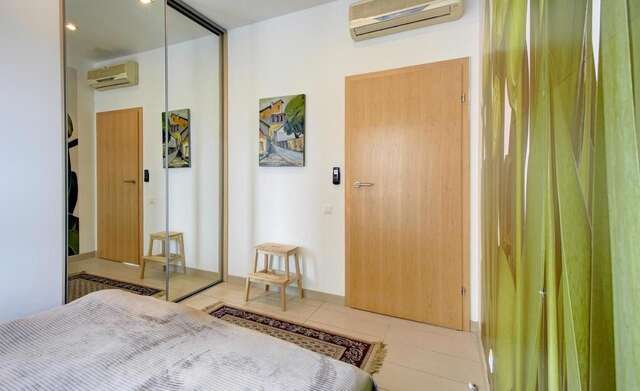 Апартаменты Helios apartment in Vilnius skyscraper Вильнюс-23